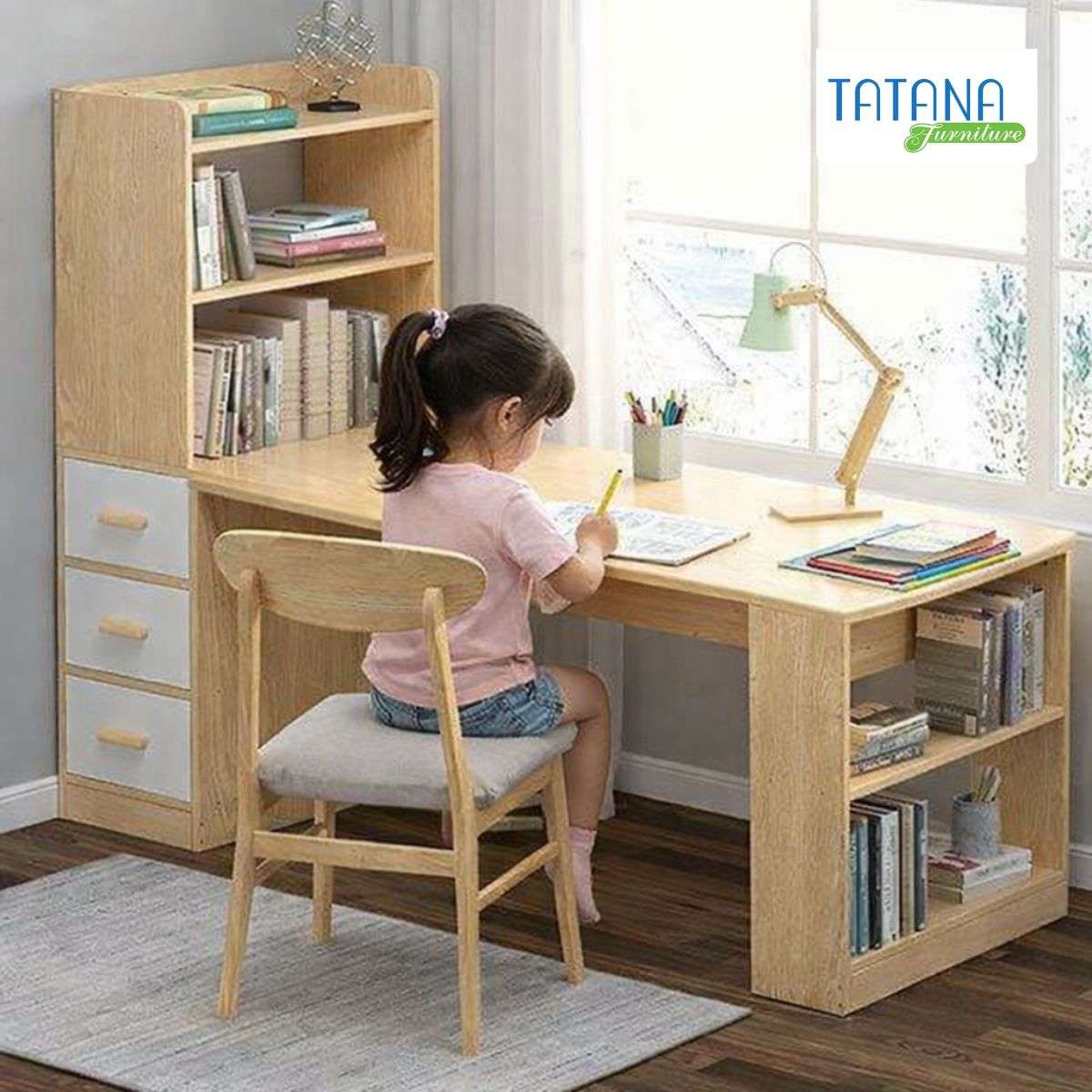 Tại sao chọn bàn học đúng chuẩn cho trẻ em lại quan trọng